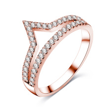 Anel de jóias feminino cz diamante v forma chevron (cri01017)